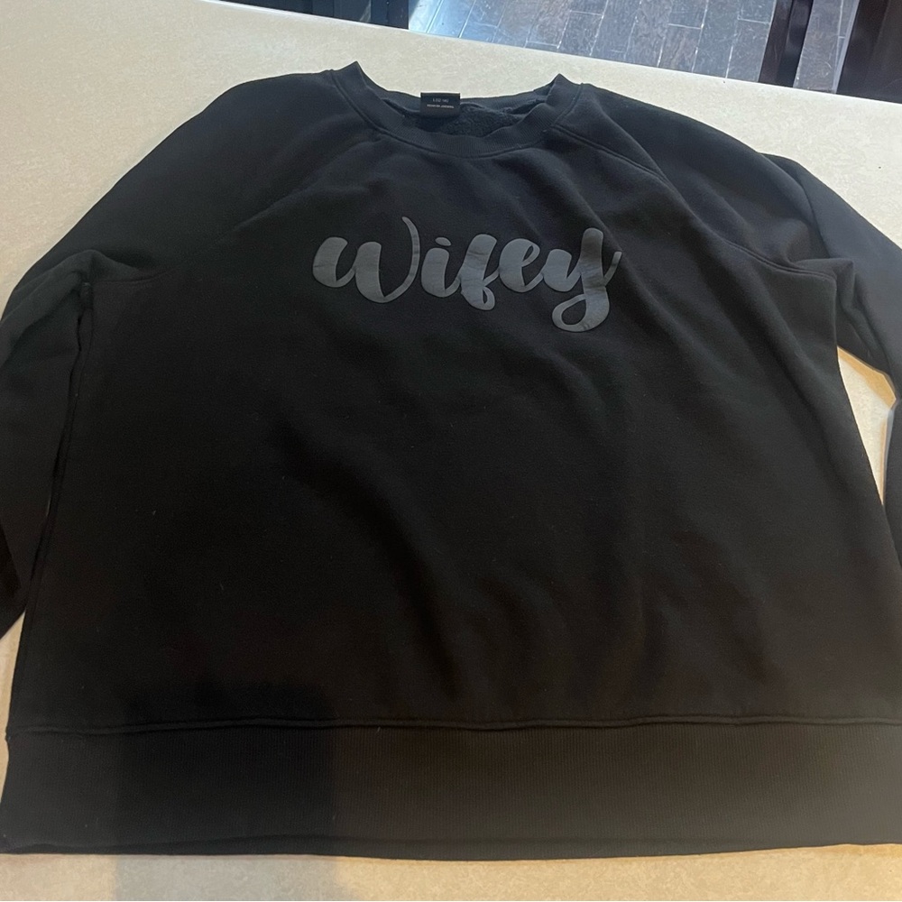 Super soft and comfy Wifey sweatshirt